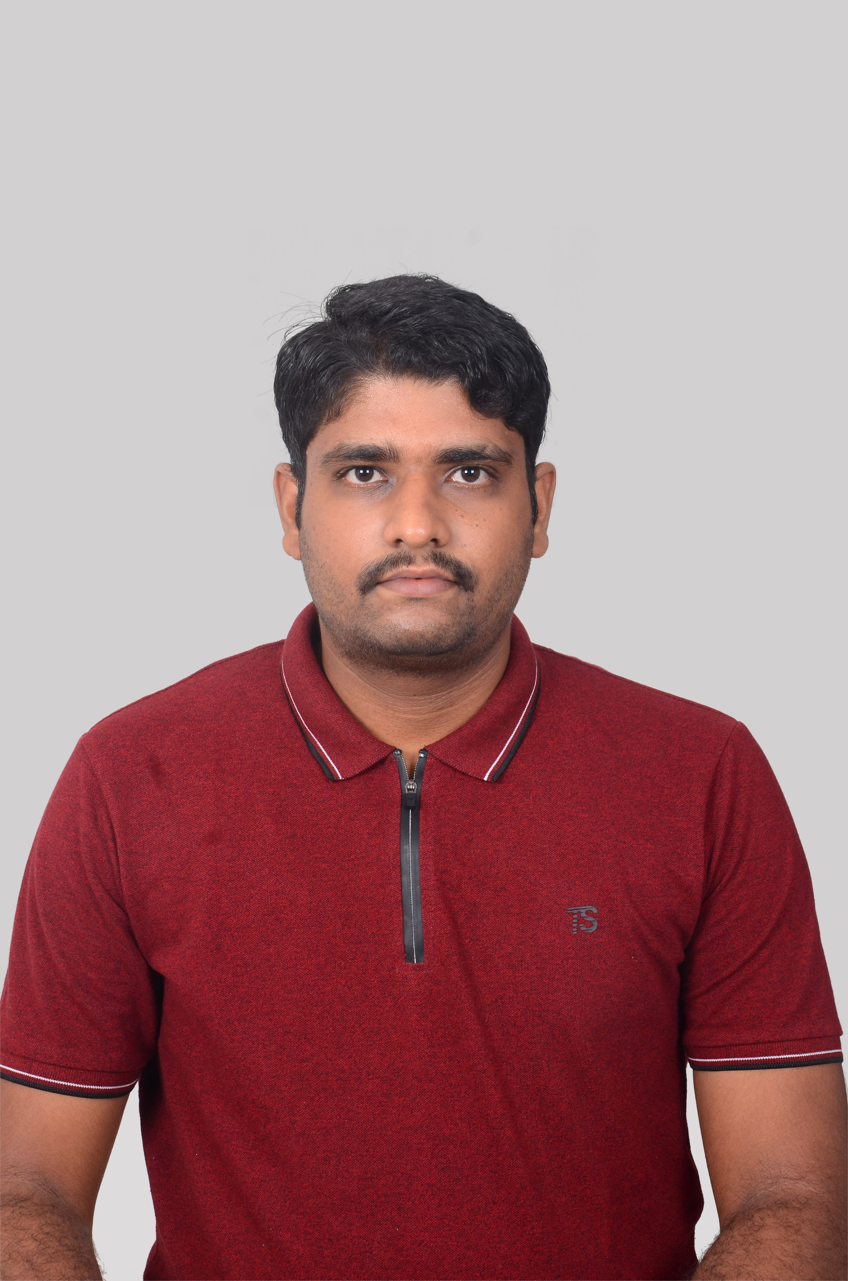 Headshot of vinodh kumar